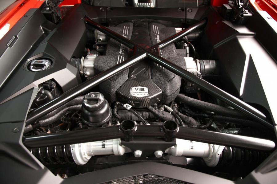  Lamborghini Aventador LP700-4 2011 года  (фото 186 из 204)